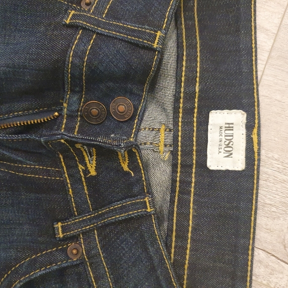 Jeans - Picture 2 of 3